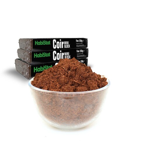 Loose Coir & coir mini block stack